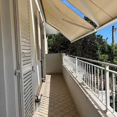 Spazioso A 5 Minuti Dal Mare Apartmán *